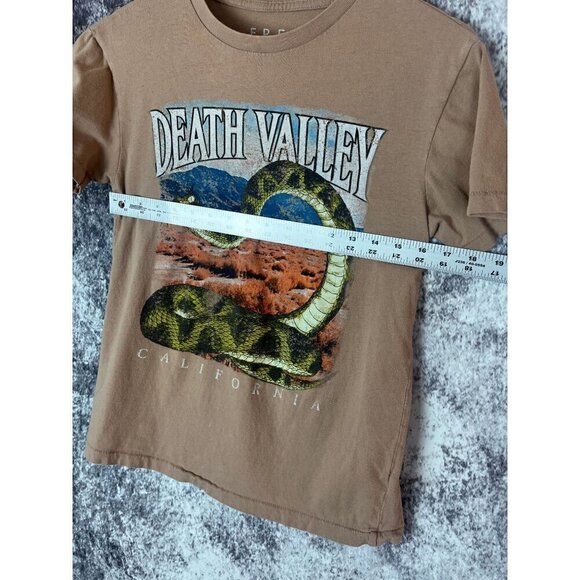 Free State Brown Tan Graphic Snake Mountains Top Tee Shirt Women's XS - Picture 6 of 7